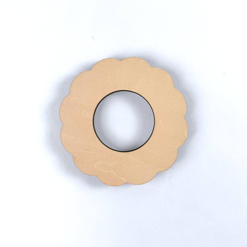 Scallop Round Mini Needlepoint Stretcher Frame
