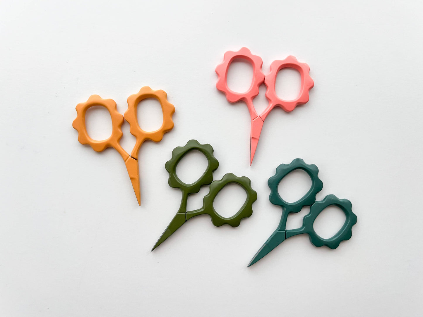 Small Flower scissors, tiny embroidery scissors: Ocean