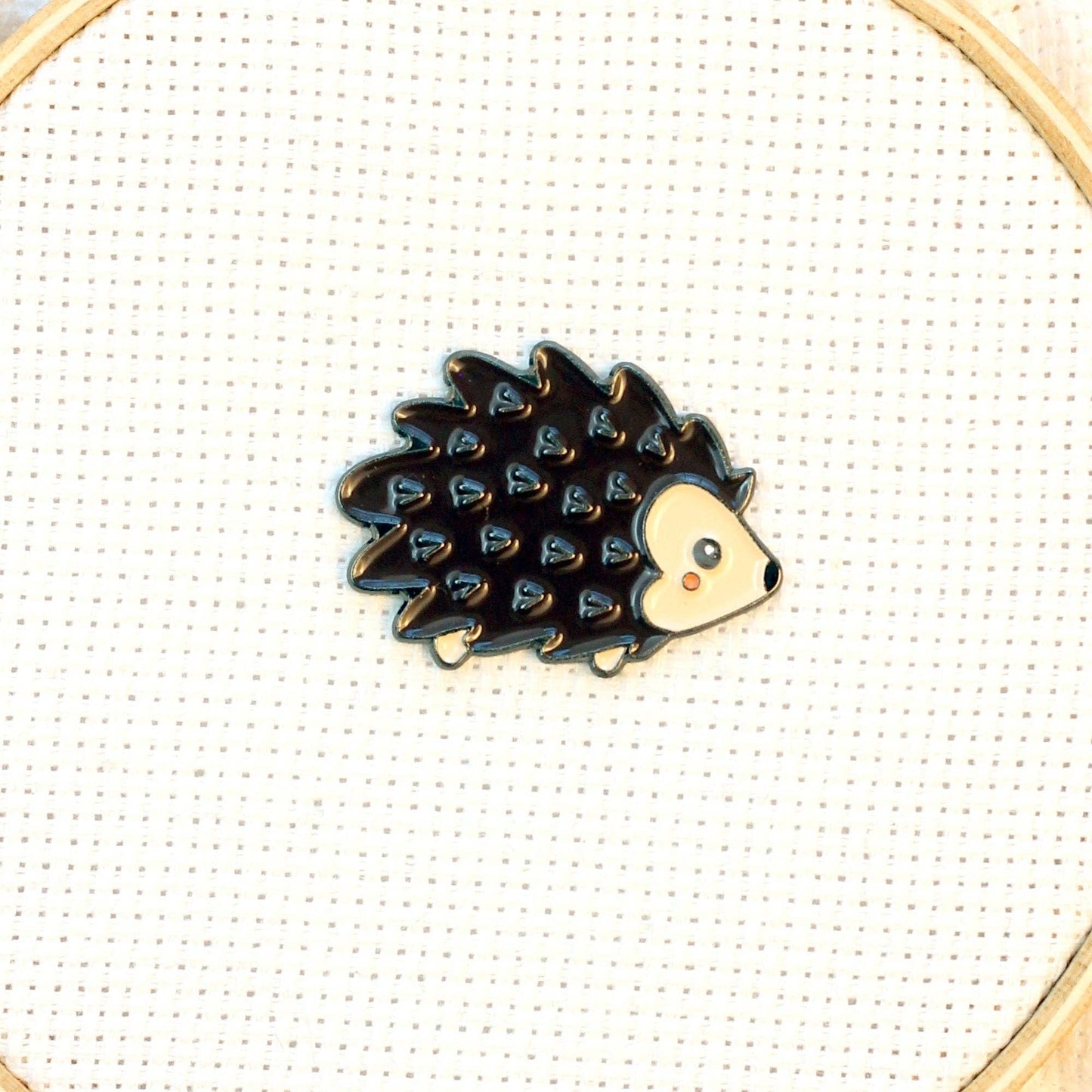 Hedgehog Needle Minder