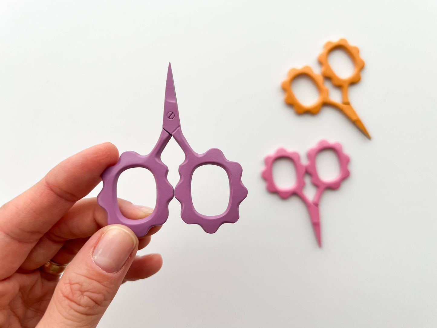 Small Flower scissors, tiny embroidery scissors: Ocean