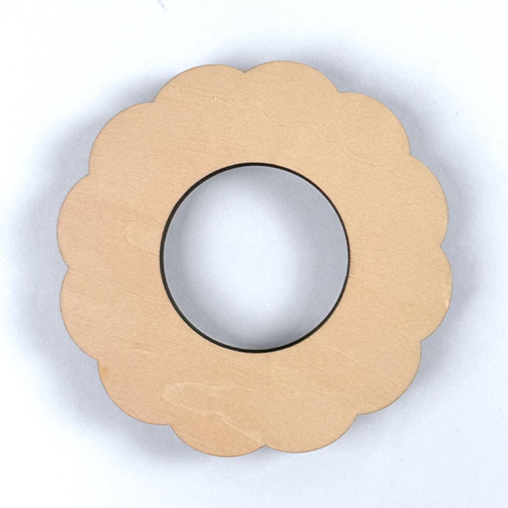Scallop Round Mini Needlepoint Stretcher Frame